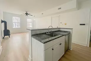 470 E 7th St, Boston, MA 02127 - Photo 5