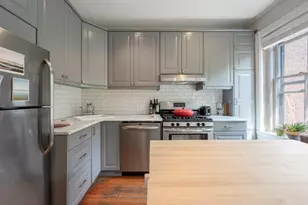 106 Myrtle St, Boston, MA 02114 - Photo 3