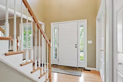 206 Washington St, Northbridge, MA 01534 - Photo 3