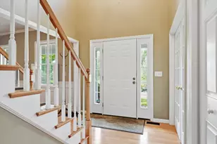 206 Washington St, Northbridge, MA 01534 - Photo 3