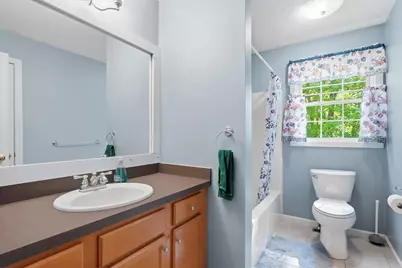 206 Washington St, Northbridge, MA 01534 - Photo 27