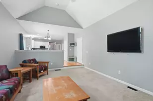 206 Washington St, Northbridge, MA 01534 - Photo 15
