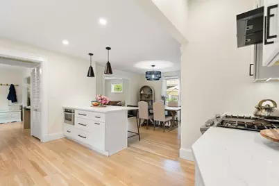 27 Fellsmere Rd, Malden, MA 02148 - Photo 17