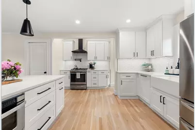 27 Fellsmere Rd, Malden, MA 02148 - Photo 15