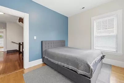 36-38 Florence St #38, Boston, MA 02131 - Photo 7