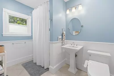 36-38 Florence St #38, Boston, MA 02131 - Photo 13