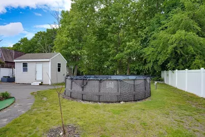 55 Rumford St, Lowell, MA 01852 - Photo 25