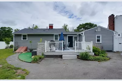 55 Rumford St, Lowell, MA 01852 - Photo 3