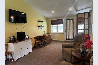 10 Benger Ave, South Hadley, MA 01075 - Photo 5