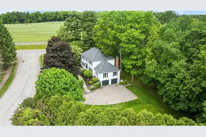 4 Skyview Dr, Walpole, MA 02081 - Photo 3