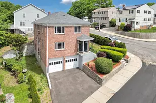 5 Spinney St, Boston, MA 02132 - Photo 11