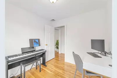 5 Spinney St,  Unit  2 #2, Boston, MA 02132 - Photo 15