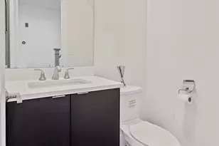 39 Elmwood St, Somerville, MA 02144 - Photo 15