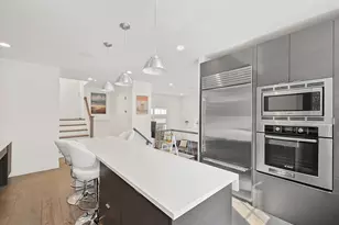 39 Elmwood St, Somerville, MA 02144 - Photo 13