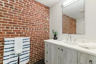 63 Melcher St, Boston, MA 02210 - Photo 15