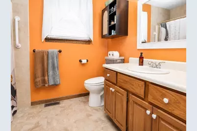 100 Saint Nicholas Ave, Worcester, MA 01606 - Photo 11