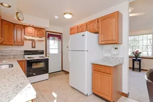 100 St Nicholas Ave, Worcester, MA 01606 - Photo 3
