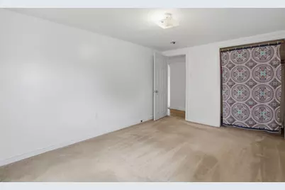 18 Rockwood Lane, Lawrence, MA 01843 - Photo 15
