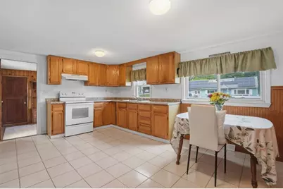 18 Rockwood Lane, Lawrence, MA 01843 - Photo 3