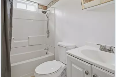 18 Rockwood Lane, Lawrence, MA 01843 - Photo 17