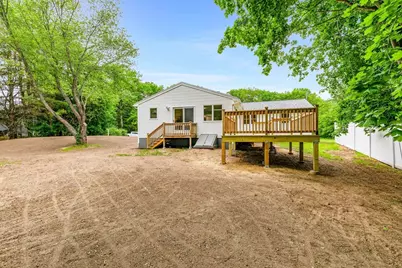 167 Center St, Groveland, MA 01834 - Photo 31