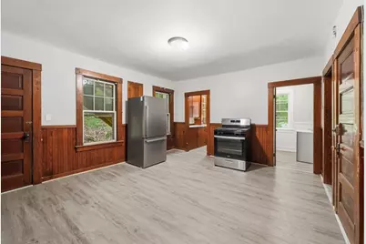 183 Greenwood St, Gardner, MA 01440 - Photo 13