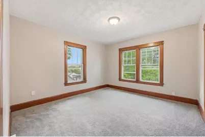 183 Greenwood St, Gardner, MA 01440 - Photo 17