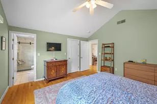 24 Blossom St, Waltham, MA 02451 - Photo 25