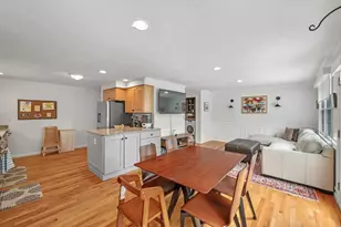 24 Blossom St, Waltham, MA 02451 - Photo 17