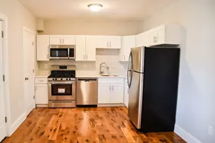 155 Chelsea St, Boston, MA 02128 - Photo 3