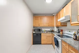 872 Massachusetts Ave, Cambridge, MA 02139 - Photo 9