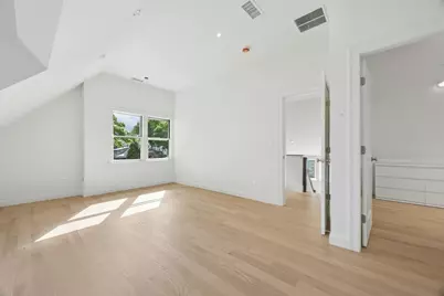 34 Addison St, Arlington, MA 02476 - Photo 13