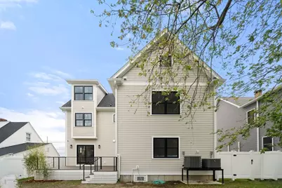 145 Dorchester St, Quincy, MA 02171 - Photo 23