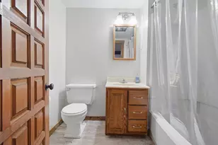 37 Washington Ave, Waltham, MA 02453 - Photo 21