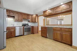 37 Washington Ave, Waltham, MA 02453 - Photo 7