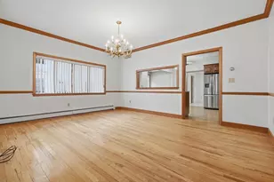 37 Washington Ave, Waltham, MA 02453 - Photo 11