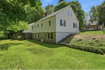 572 Massachusetts Ave, Lunenburg, MA 01462 - Photo 5