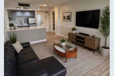 70 Southbridge St #811, Worcester, MA 01608 - Photo 3