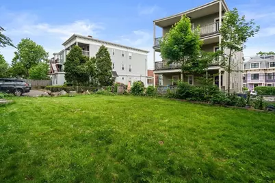 5 Lafield, Boston, MA 02122 - Photo 9