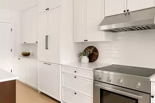4 Elm St, Newton, MA 02465 - Photo 5
