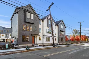 4 Elm St, Newton, MA 02465 - Photo 31