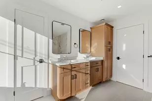 4 Elm St, Newton, MA 02465 - Photo 13