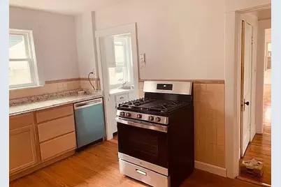 9 Francis St #9, Watertown, MA 02472 - Photo 7