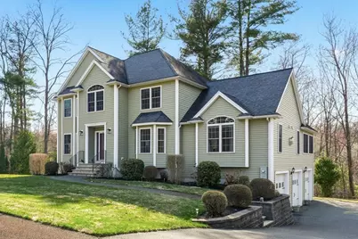 10 Rolling Meadows, Haverhill, MA 01832 - Photo 3