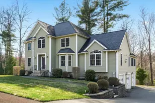 10 Rolling Meadows, Haverhill, MA 01832 - Photo 3