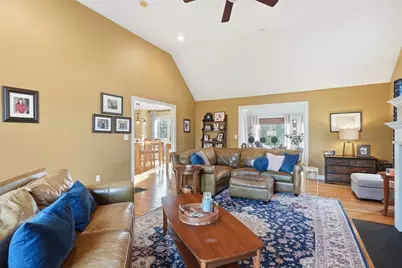 10 Rolling Meadows, Haverhill, MA 01832 - Photo 11