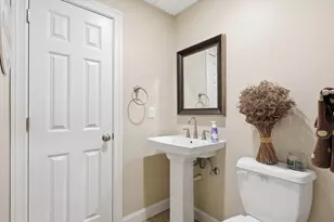 10 Rolling Meadows, Haverhill, MA 01832 - Photo 33