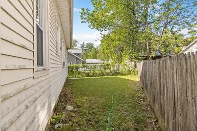 81 Eleanor Road, Springfield, MA 01108 - Photo 13