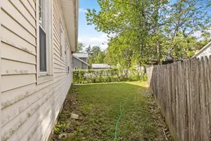 81 Eleanor Rd, Springfield, MA 01108 - Photo 13