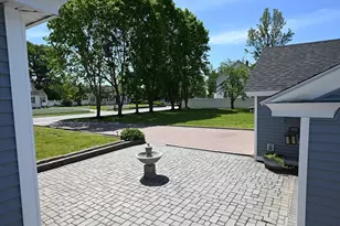24 Brouilette St, Chelmsford, MA 01863 - Photo 11